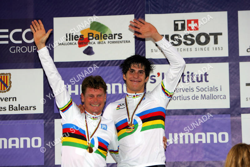 Podium001p.jpg